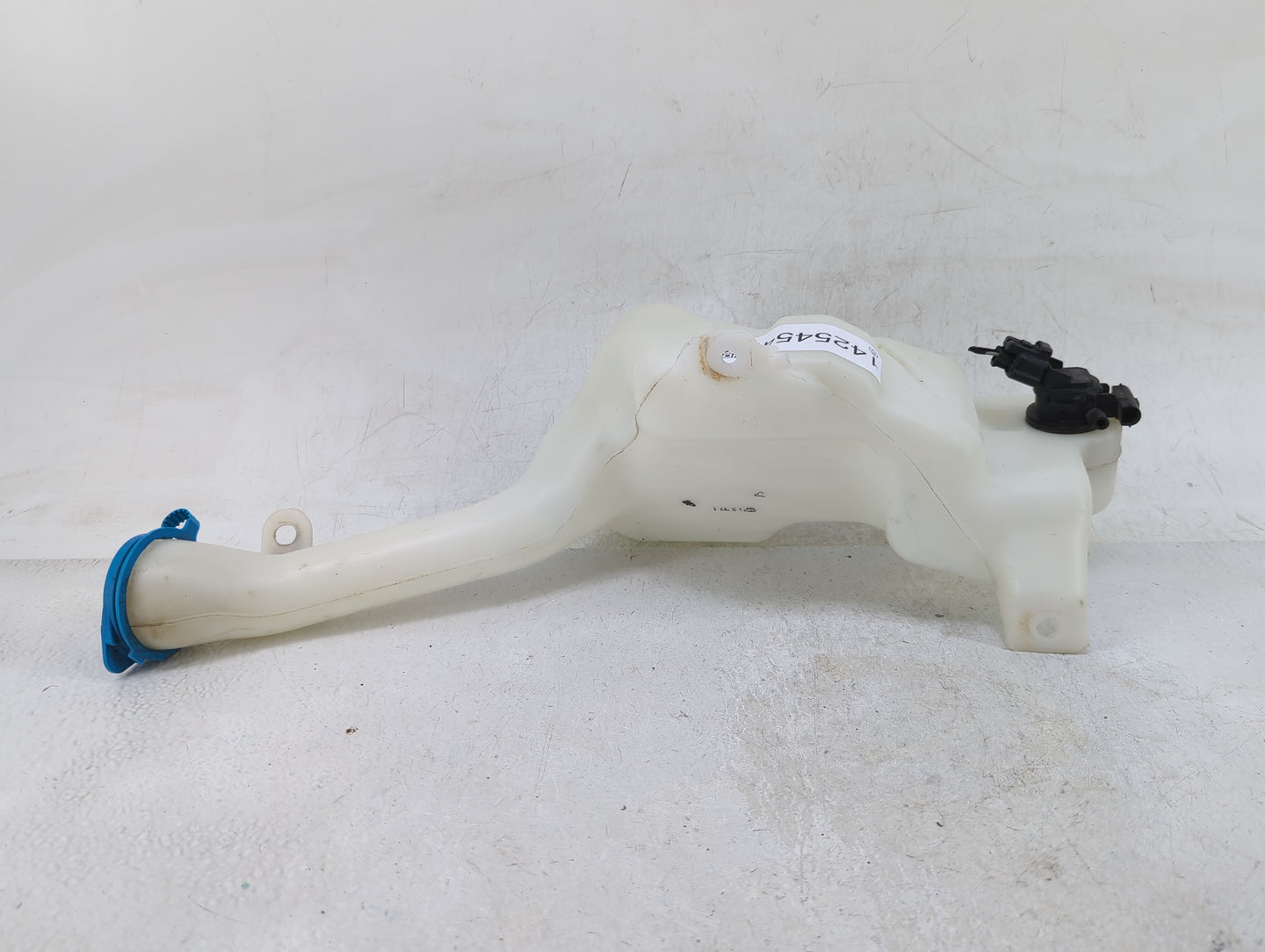 2013-2017 Honda Accord Windshield Washer Fluid Reservoir Bottle Oem - Oemusedautoparts1.com
