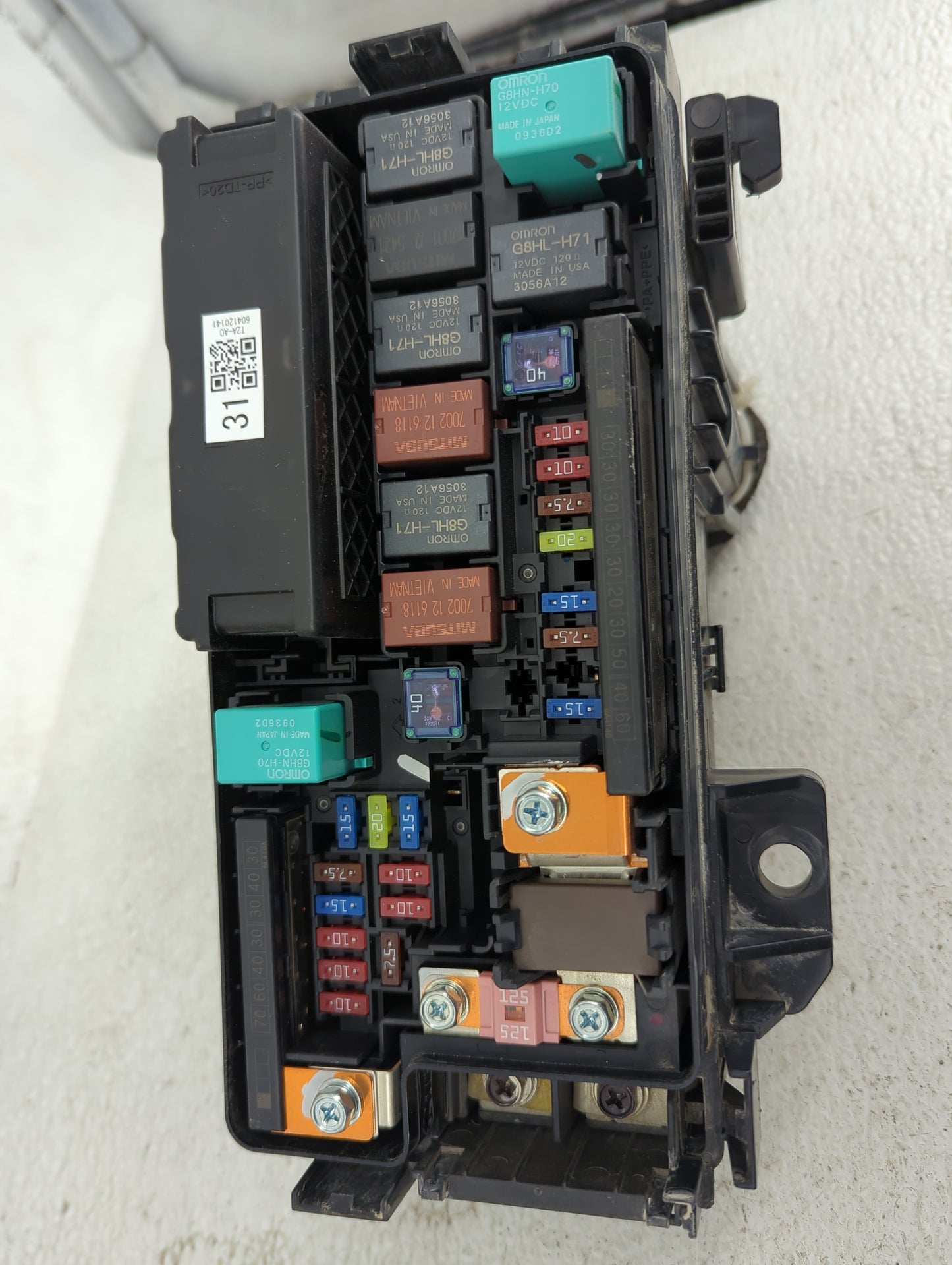 2013-2017 Honda Accord Fusebox Fuse Box Panel Relay Module P/N:03G621918 Fits Fits 2013 2014 2015 2016 2017 OEM Used Auto Pa