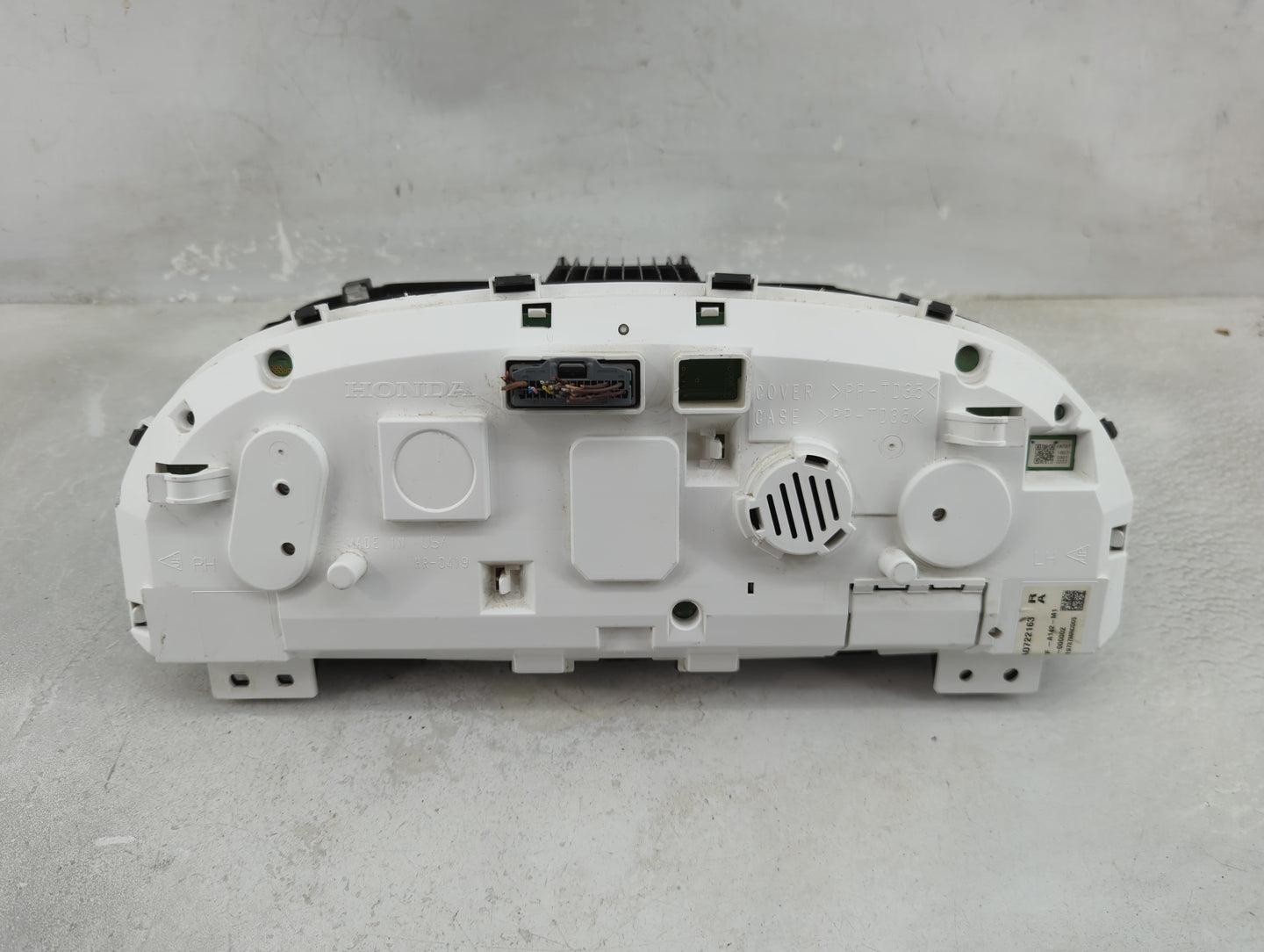 2017 Honda Accord Instrument Cluster Speedometer Gauges P/N:78100-T2F-A142-M1 Fits OEM Used Auto Parts - Oemusedautoparts1.c