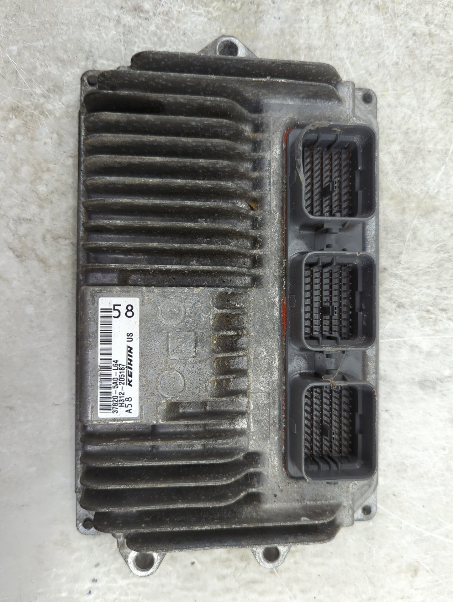 2016-2017 Honda Accord PCM Engine Control Computer ECU ECM PCU OEM P/N:37820-5A0-L64 H312-205187 Fits Fits 2016 2017 OEM Use