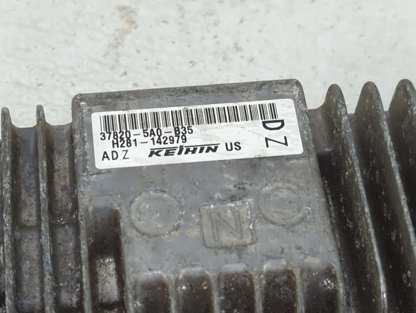 2016-2017 Honda Accord PCM Engine Control Computer ECU ECM PCU OEM P/N:37820-5A0-B35 Fits Fits 2016 2017 OEM Used Auto Parts