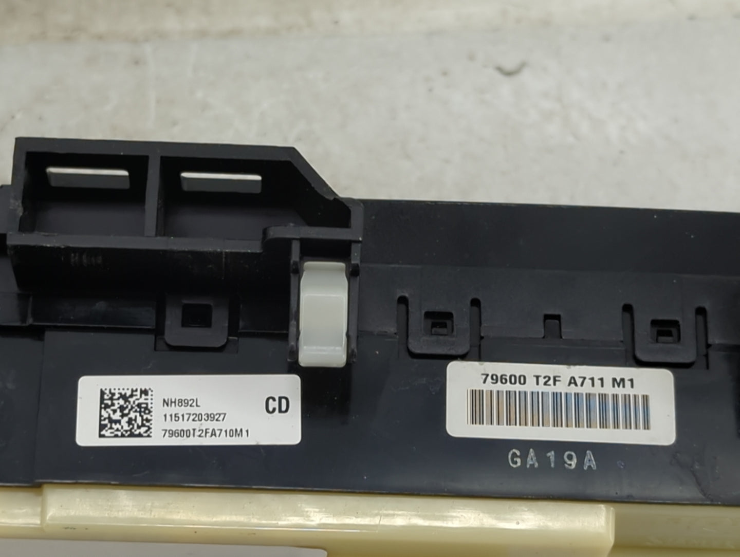 2016-2017 Honda Accord Climate Control Module Temperature AC/Heater Replacement P/N:79600T2FA711M1 79600T2FA710M1 Fits OEM U