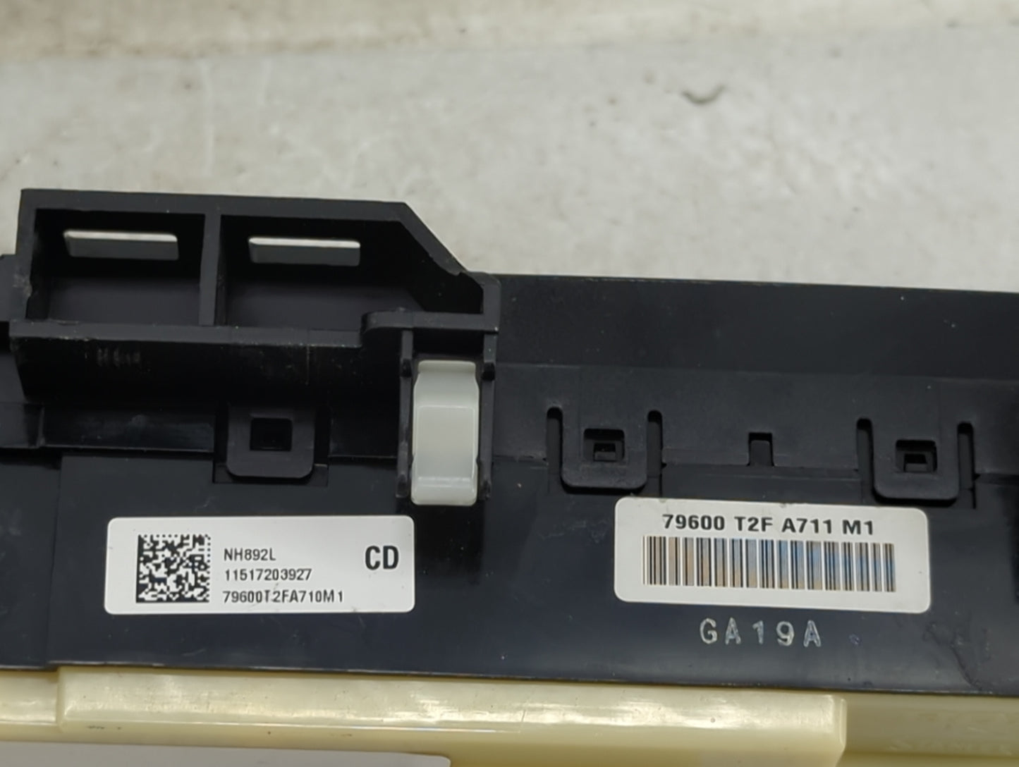2016-2017 Honda Accord Climate Control Module Temperature AC/Heater Replacement P/N:79600T2FA711M1 79600T2FA710M1 Fits OEM U