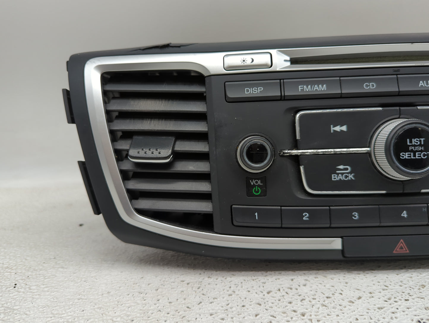 2016-2017 Honda Accord Radio AM FM Cd Player Receiver Replacement P/N:39100-T2F-A001 Fits Fits 2016 2017 OEM Used Auto Parts