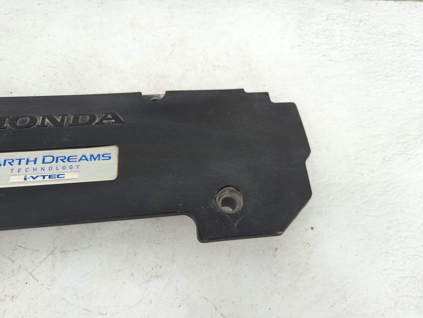 2017 Honda Accord Engine Cover Black - Oemusedautoparts1.com