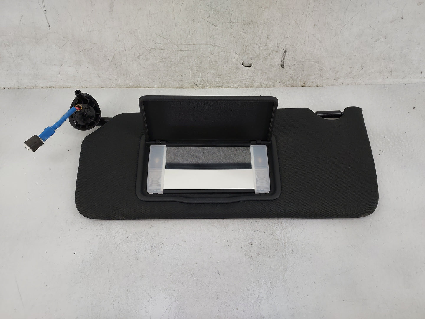 2013-2017 Honda Accord Sun Visor Shade Replacement Driver Left Mirror Fits Fits 2013 2014 2015 2016 2017 OEM Used Auto Parts