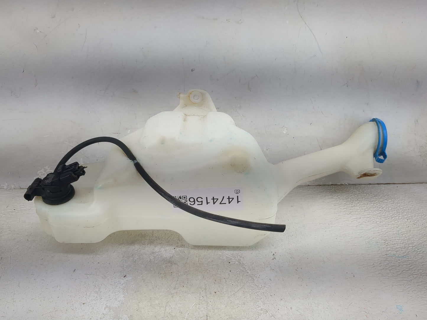 2013-2017 Honda Accord Windshield Washer Fluid Reservoir Bottle Oem 1474156 - Oemusedautoparts1.com