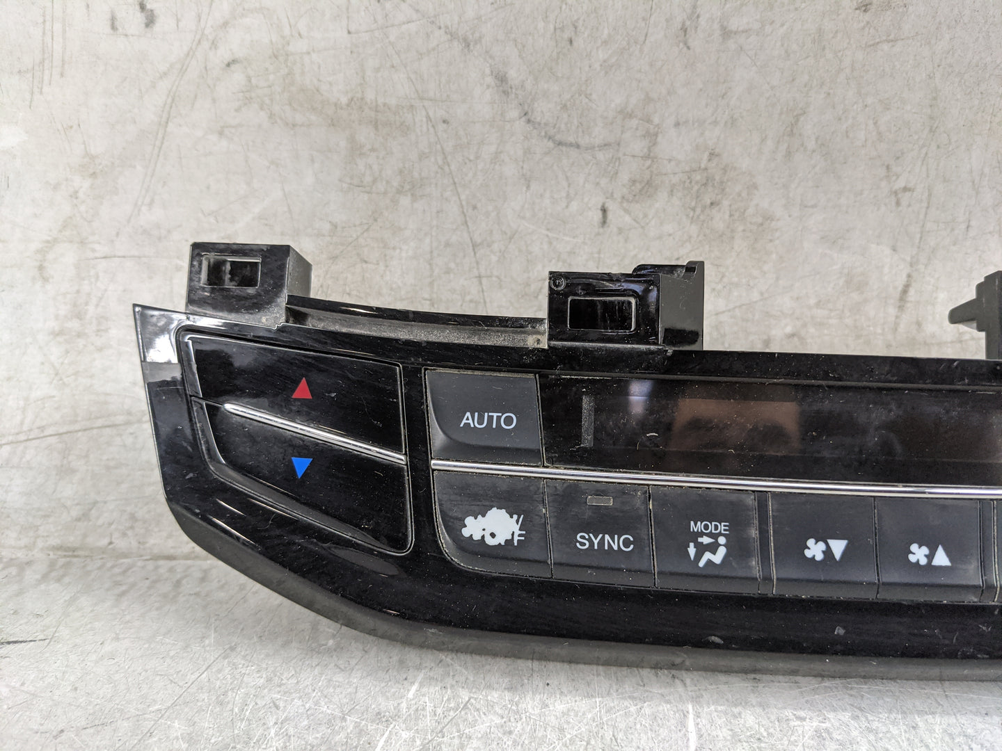 2016-2017 Honda Accord Climate Control Module Temperature AC/Heater Replacement P/N:79600T2FA711M1 79600T2FA710M1 Fits OEM U