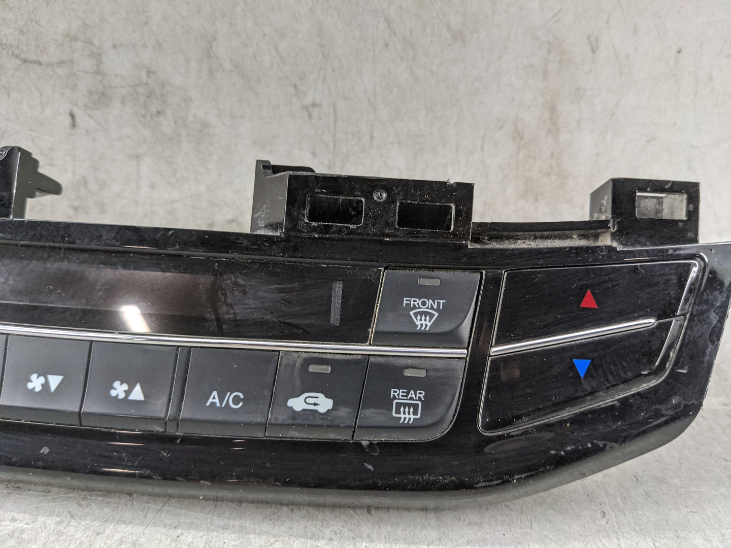 2016-2017 Honda Accord Climate Control Module Temperature AC/Heater Replacement P/N:79600T2FA711M1 79600T2FA710M1 Fits OEM U
