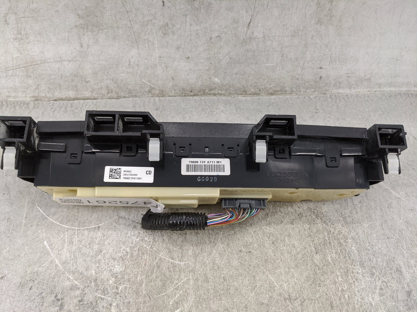 2016-2017 Honda Accord Climate Control Module Temperature AC/Heater Replacement P/N:79600T2FA711M1 79600T2FA710M1 Fits OEM U
