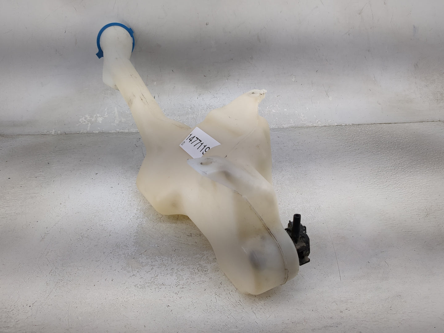 2013-2017 Honda Accord Windshield Washer Fluid Reservoir Bottle Oem 1477119 - Oemusedautoparts1.com