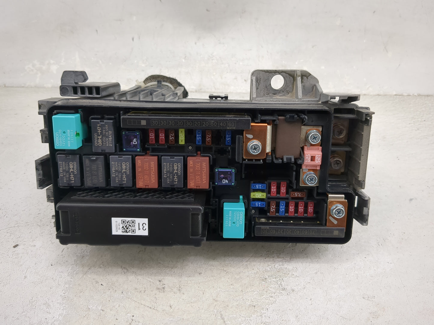 2017 Honda Accord Fusebox Fuse Box Panel Relay Module P/N:00611286922 PP-TD20 Fits OEM Used Auto Parts - Oemusedautoparts1.c