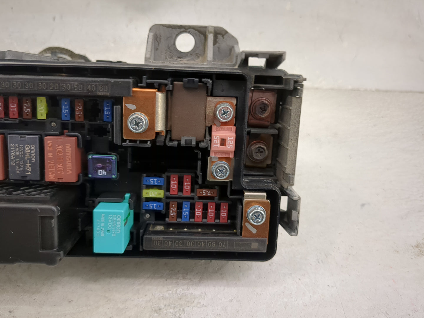 2017 Honda Accord Fusebox Fuse Box Panel Relay Module P/N:00611286922 PP-TD20 Fits OEM Used Auto Parts - Oemusedautoparts1.c
