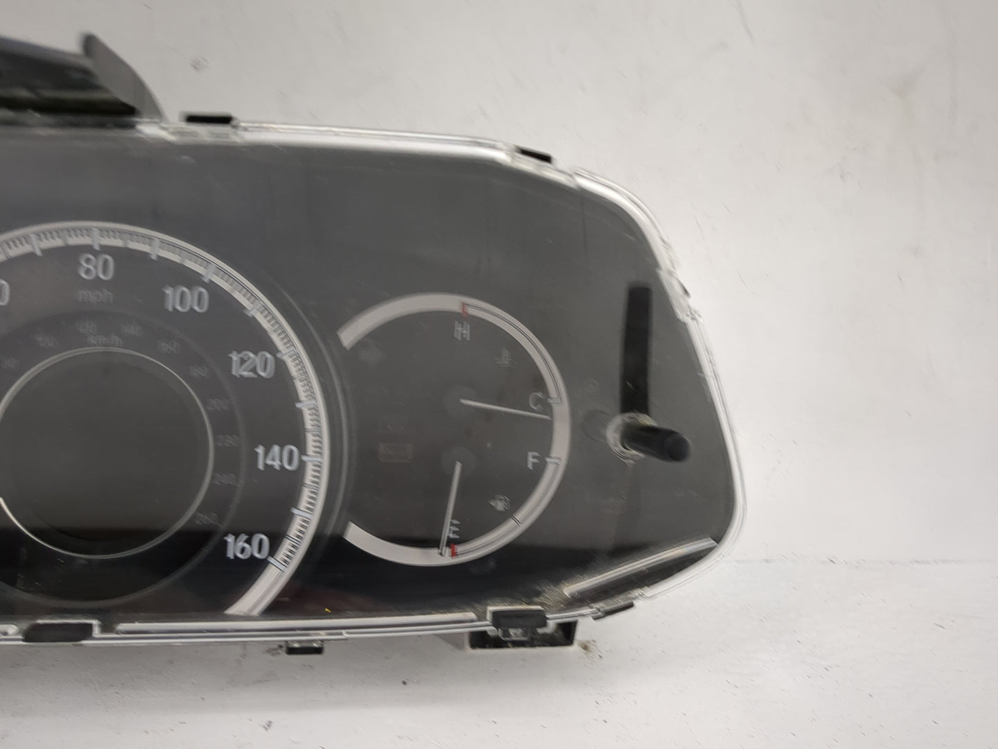 2017 Honda Accord Instrument Cluster Speedometer Gauges P/N:78100-T2A-A722-M1 01055932-000169 Miles: Fits OEM Used Auto Part