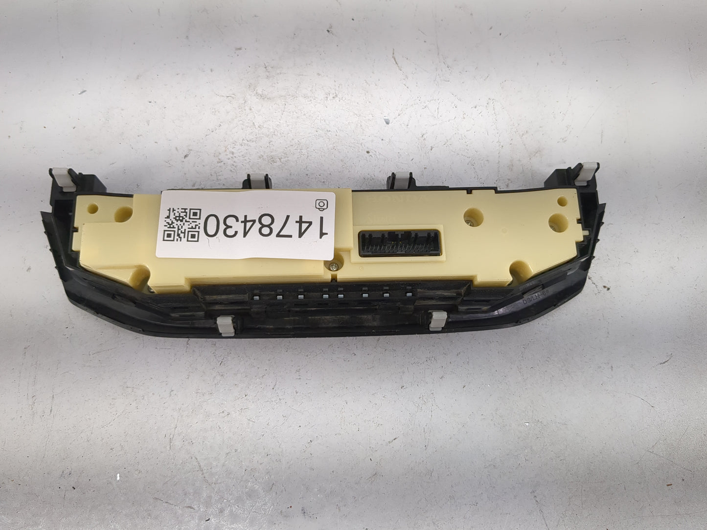 2016-2017 Honda Accord Climate Control Module Temperature AC/Heater Replacement P/N:79600T2FA710M1 Fits Fits 2016 2017 OEM U