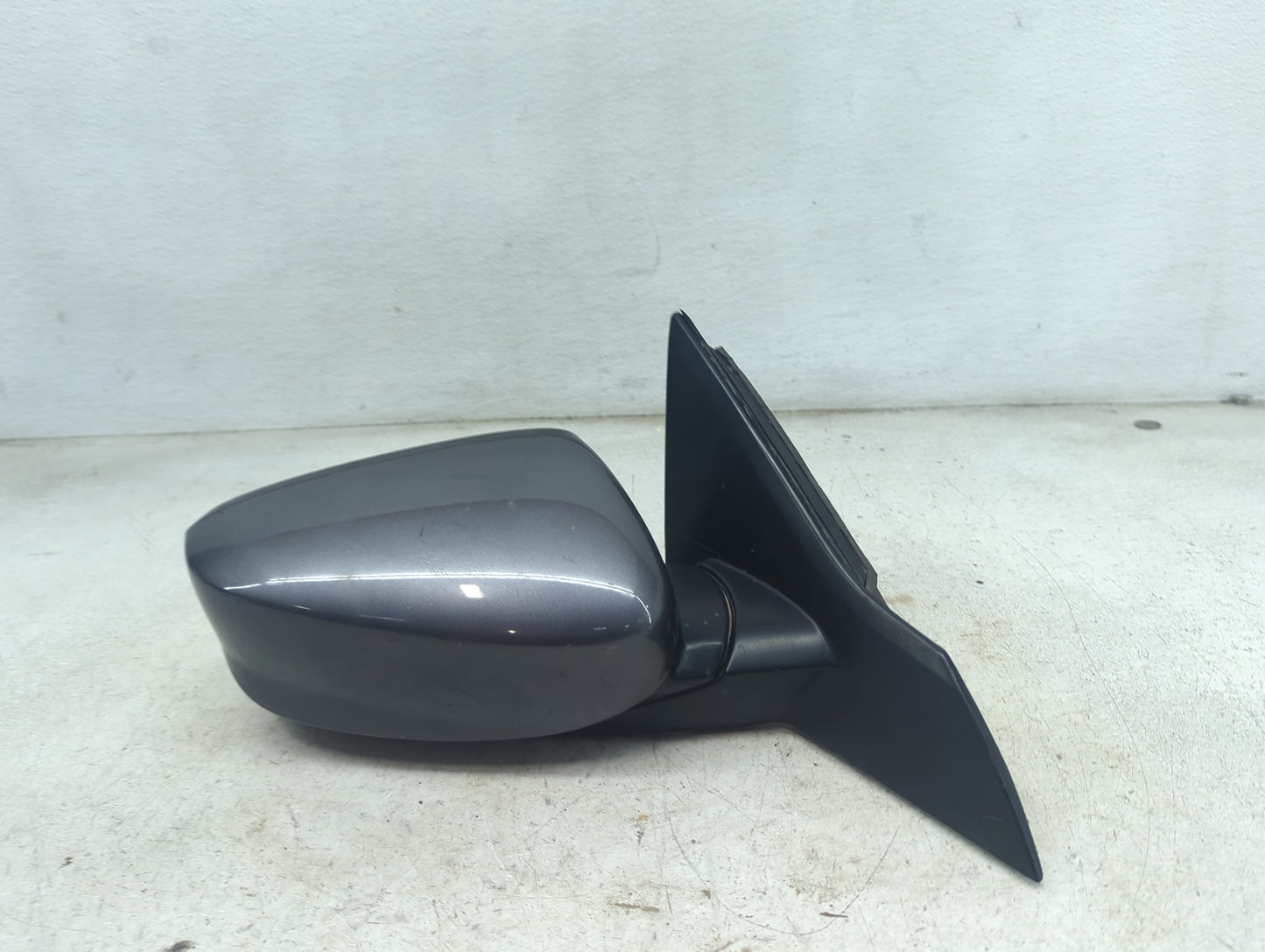 2013-2017 Honda Accord Passenger Side View Mirror - Right Door Mirror OEM Used - Oemusedautoparts1.com