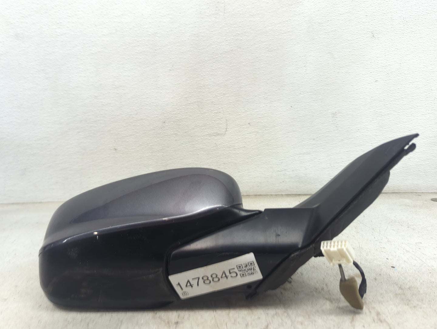 2013-2017 Honda Accord Passenger Side View Mirror - Right Door Mirror OEM Used - Oemusedautoparts1.com