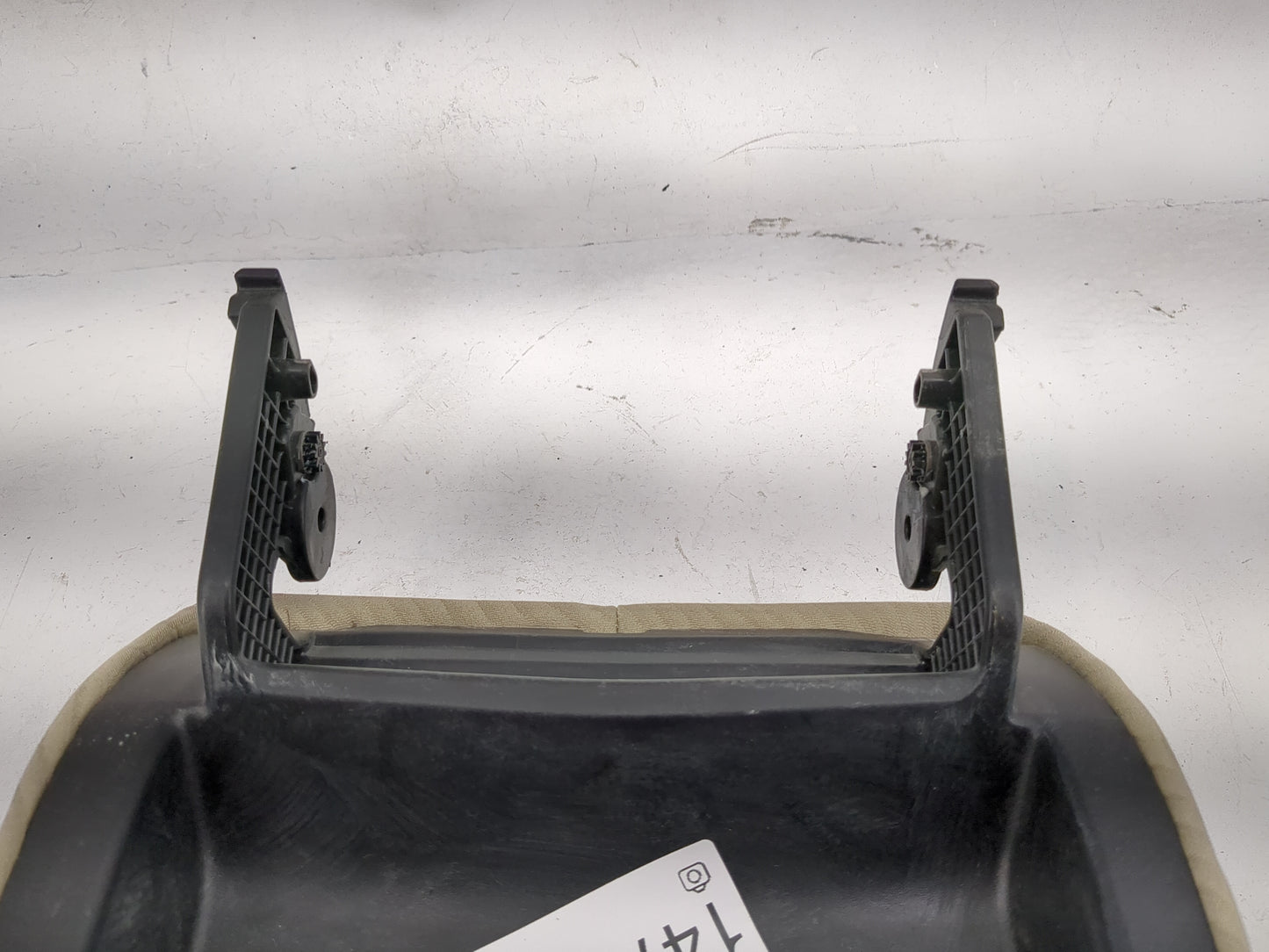 2017 Honda Accord Center Console Armrest Cover Lid Fits OEM Used Auto Parts - Oemusedautoparts1.com
