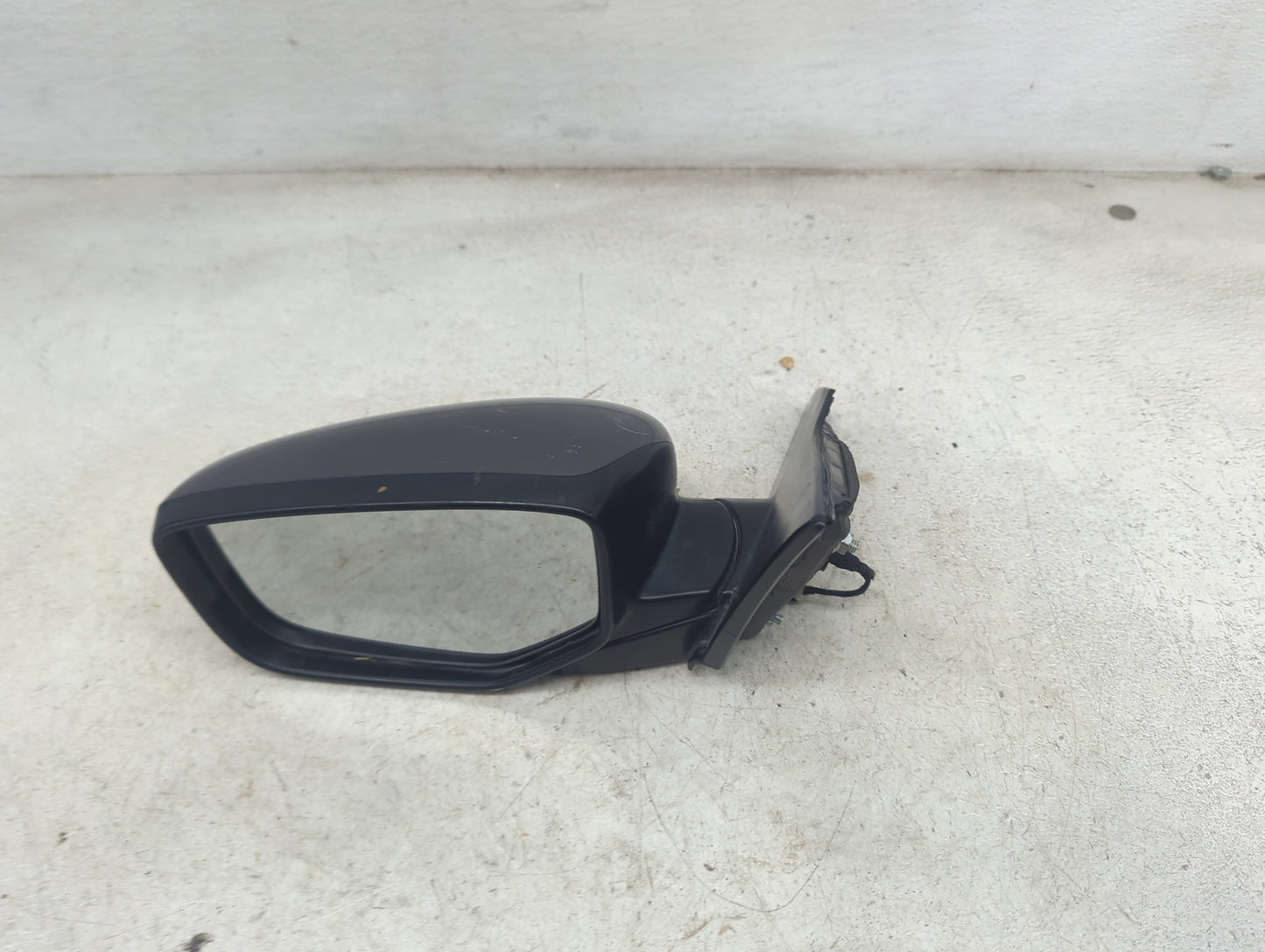 2013-2017 Honda Accord Driver Side View Mirror - Left Door Mirror OEM Used - Oemusedautoparts1.com