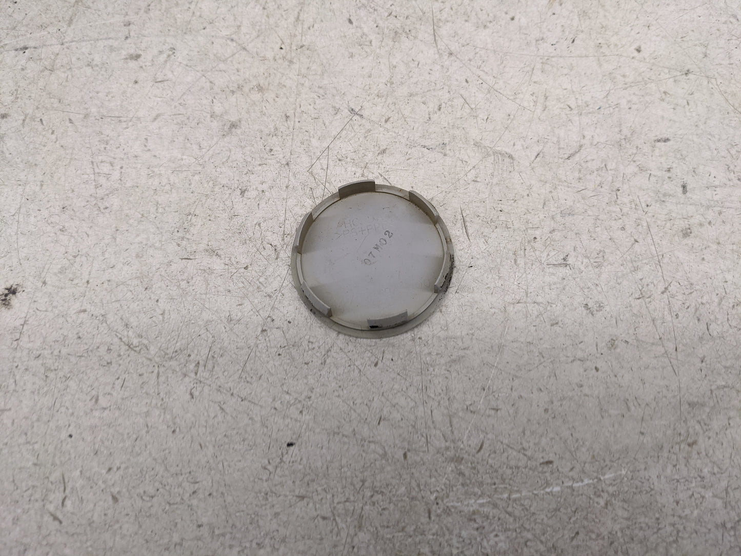 2017 Honda Accord Rim Wheel Center Cap Silver - Oemusedautoparts1.com