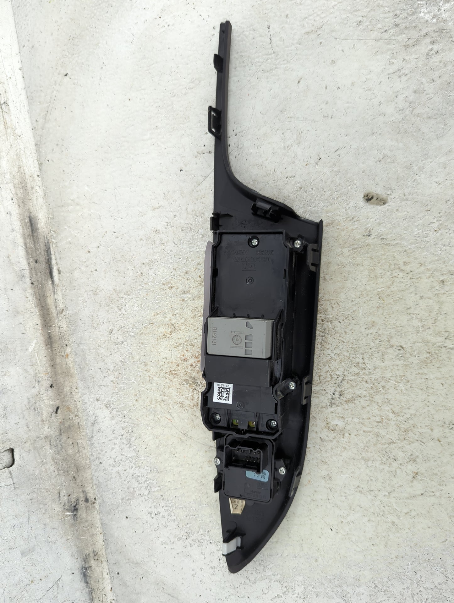 2013-2017 Honda Accord Master Power Window Switch Replacement Driver Side Left P/N:T2A A910 Fits Fits 2013 2014 2015 2016 20