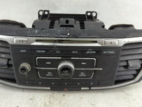 2016-2017 Honda Accord Radio AM FM Cd Player Receiver Replacement P/N:CD9806ZHXUWL Fits Fits 2016 2017 OEM Used Auto Parts -