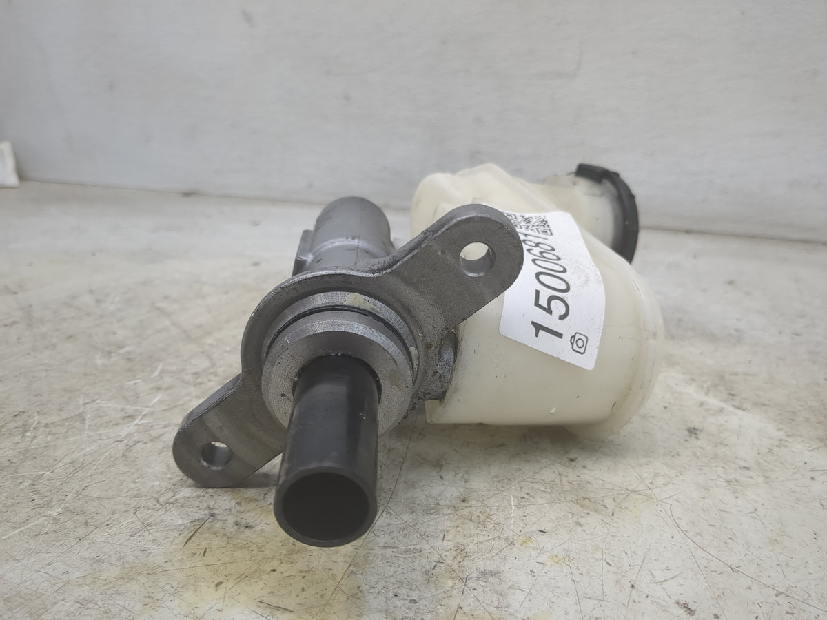 2016-2017 Honda Accord Brake Master Cylinder - Oemusedautoparts1.com