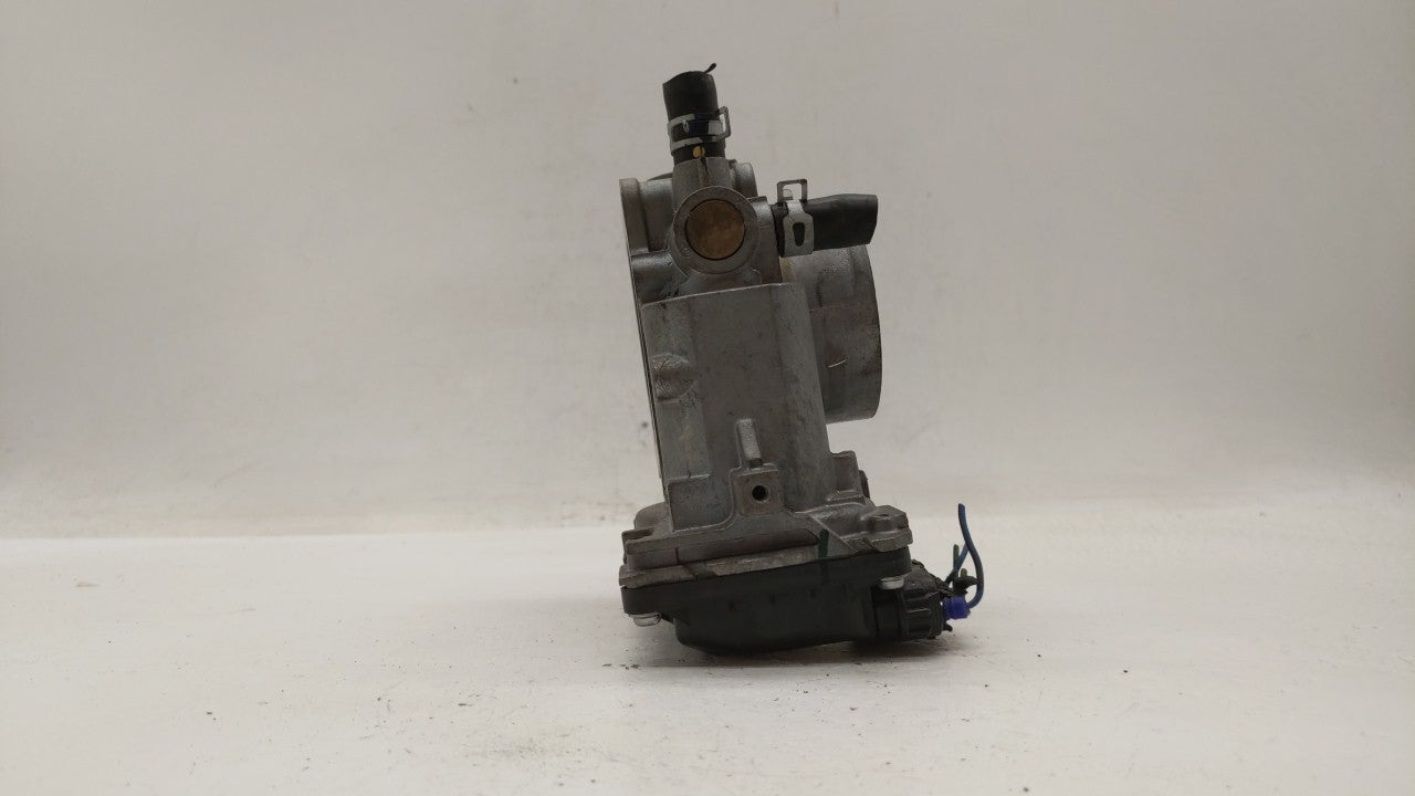 2013-2017 Honda Accord Throttle Body P/N:GMF4A Fits Fits 2013 2014 2015 2016 2017 2018 OEM Used Auto Parts - Oemusedautopart