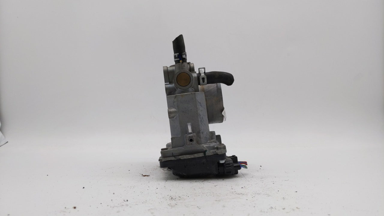 2013-2017 Honda Accord Throttle Body P/N:GMF4A Fits Fits 2013 2014 2015 2016 2017 2018 OEM Used Auto Parts - Oemusedautopart