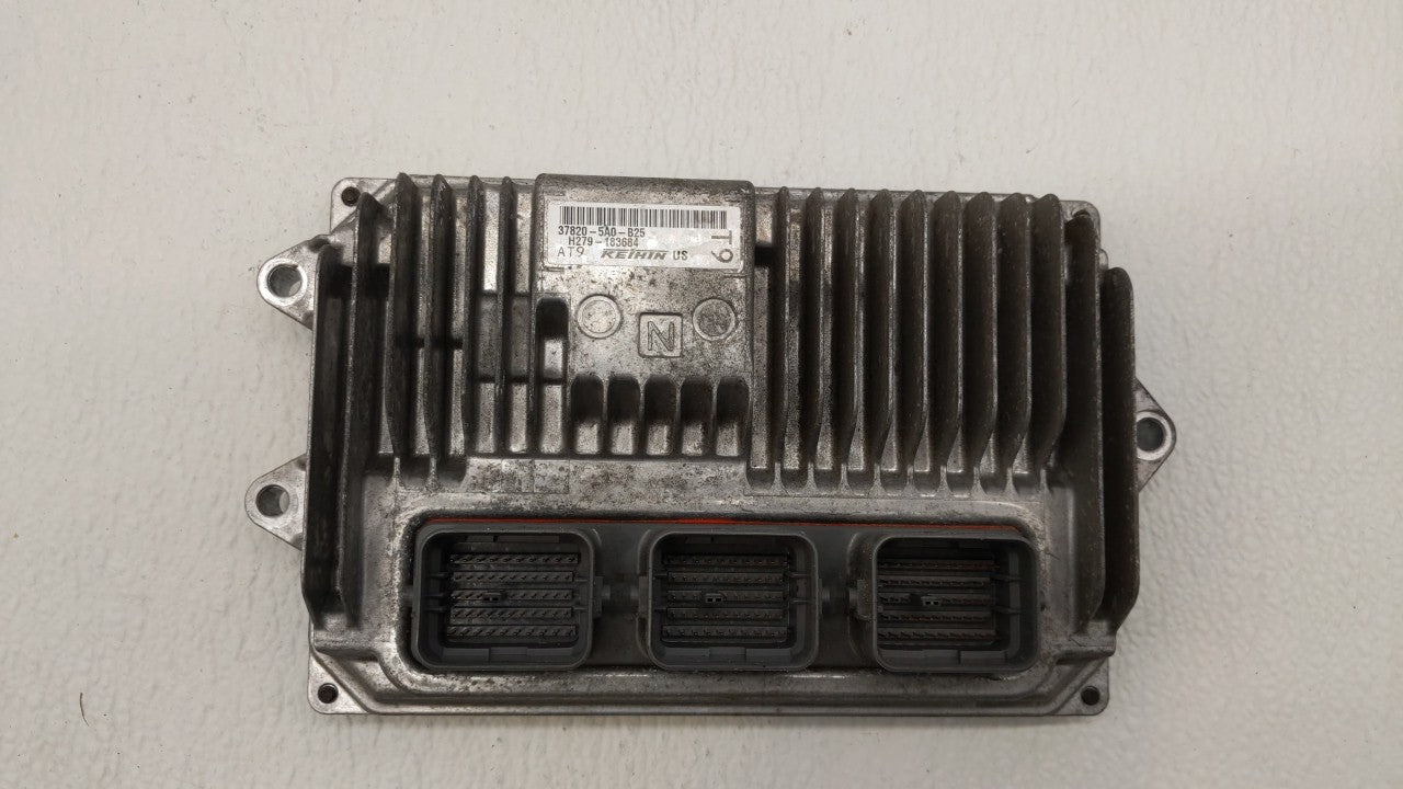 2016-2017 Honda Accord PCM Engine Control Computer ECU ECM PCU OEM P/N:37820-5A0-B24 37820-5A0-B25 Fits Fits 2016 2017 OEM U