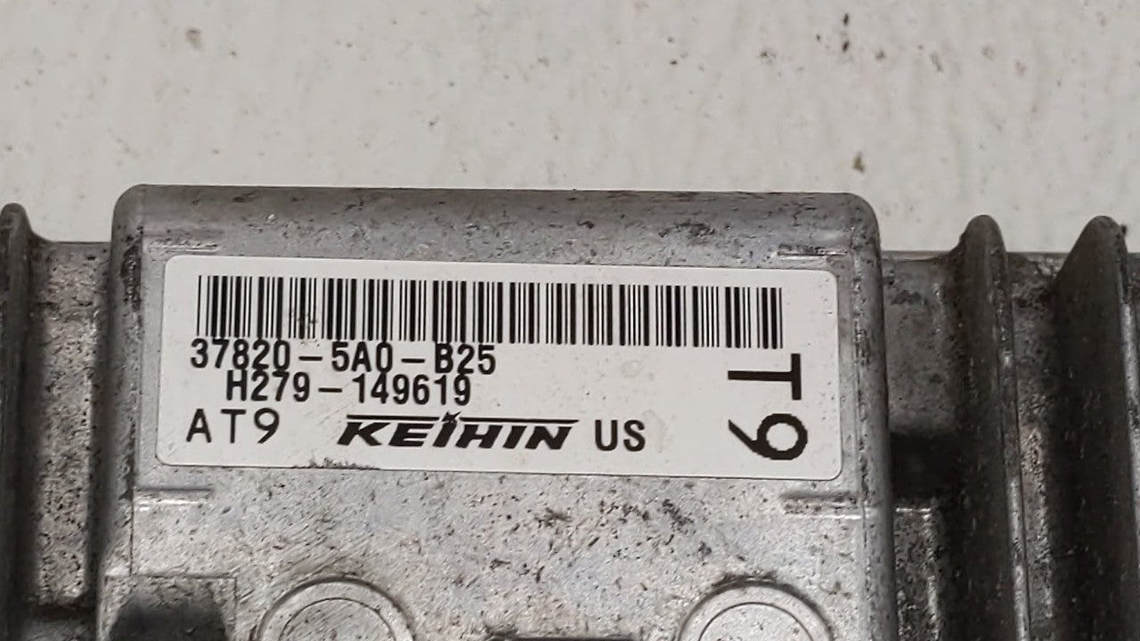 2016-2017 Honda Accord PCM Engine Control Computer ECU ECM PCU OEM P/N:37820-5A0-B24 37820-5A0-B25 Fits Fits 2016 2017 OEM U