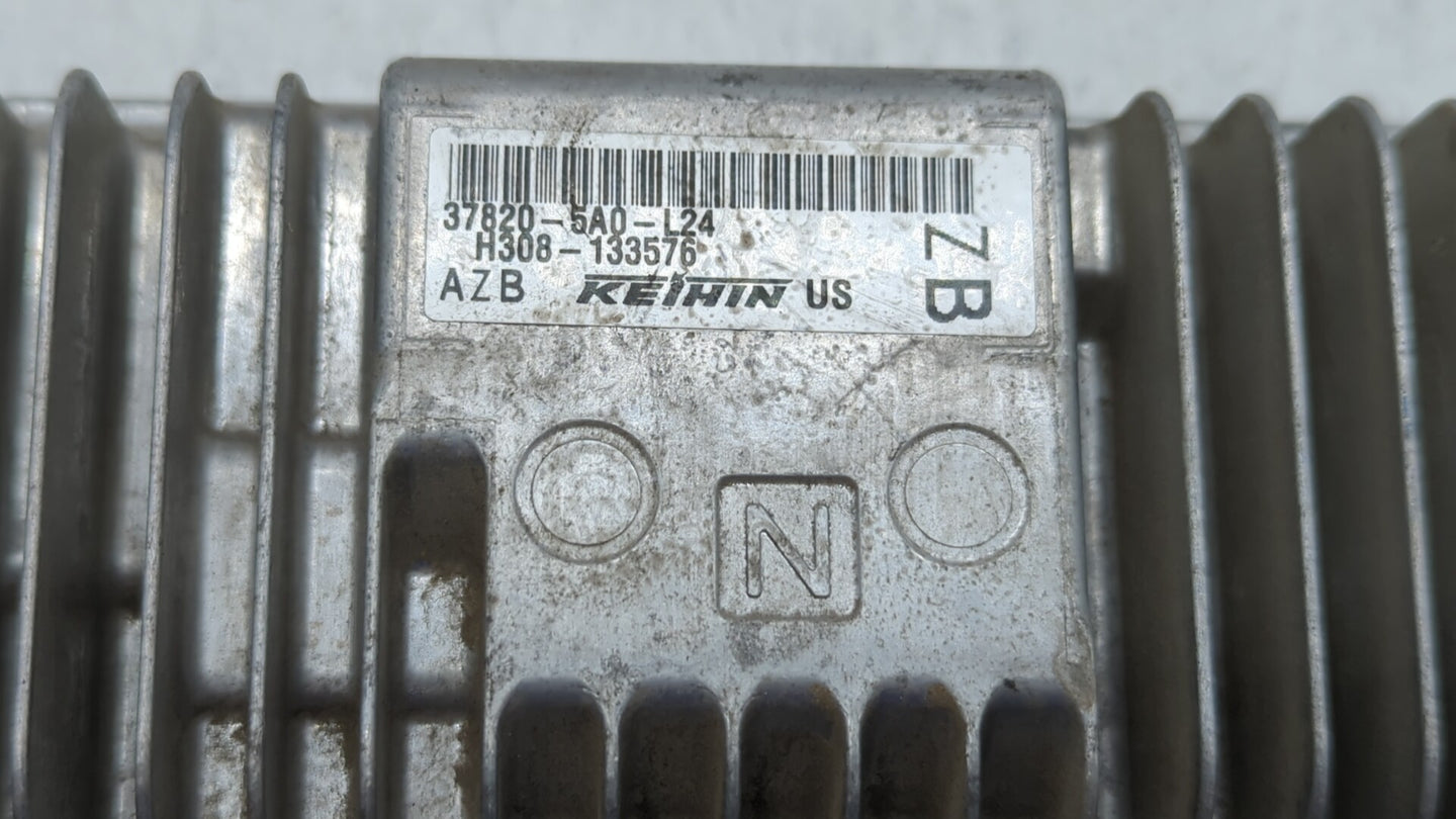 2016-2017 Honda Accord PCM Engine Control Computer ECU ECM PCU OEM P/N:37820-5A0-L22 37820-5A0-L23 Fits Fits 2016 2017 OEM U