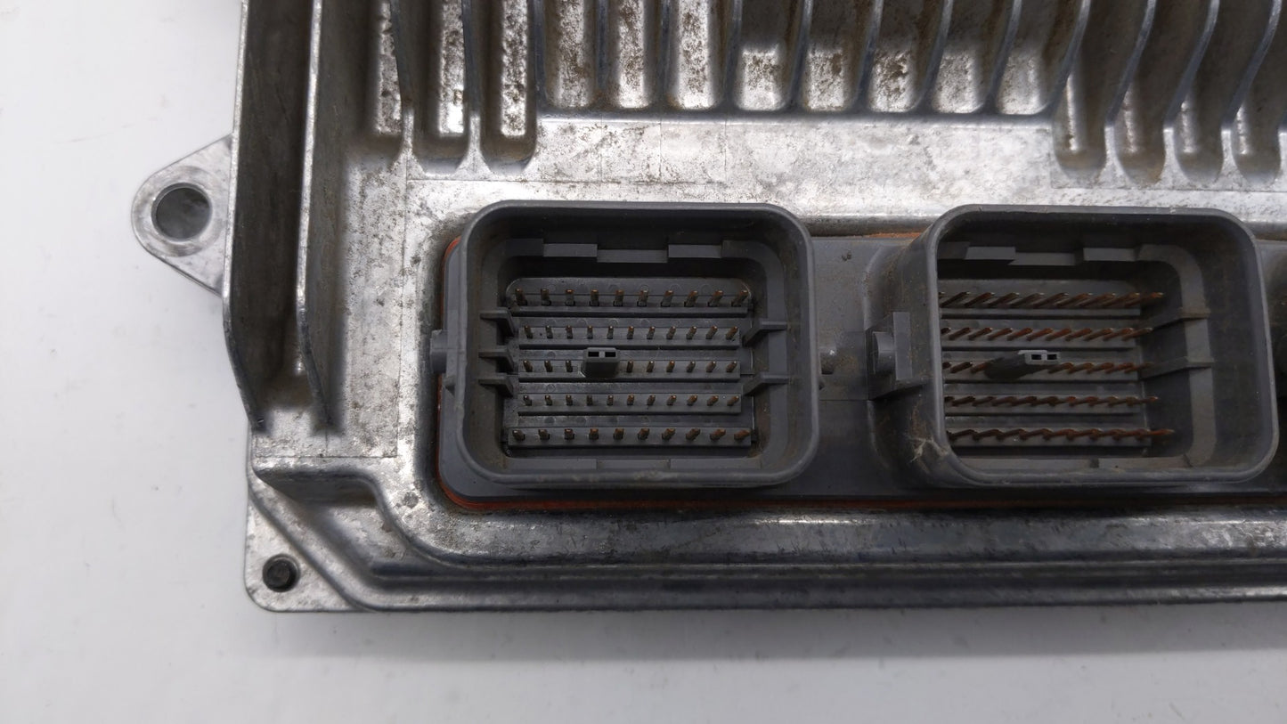 2016-2017 Honda Accord PCM Engine Control Computer ECU ECM PCU OEM P/N:37820-5A0-L64 37820-5A0-B63 Fits Fits 2016 2017 OEM U