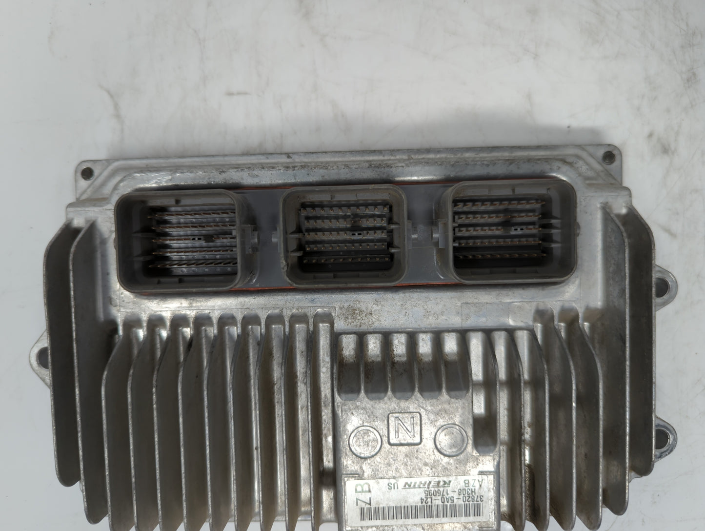 2016-2017 Honda Accord PCM Engine Control Computer ECU ECM PCU OEM P/N:37820-5A0-L22 37820-5A0-L23 Fits Fits 2016 2017 OEM U
