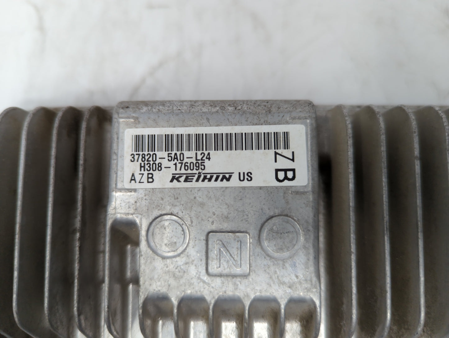 2016-2017 Honda Accord PCM Engine Control Computer ECU ECM PCU OEM P/N:37820-5A0-L22 37820-5A0-L23 Fits Fits 2016 2017 OEM U