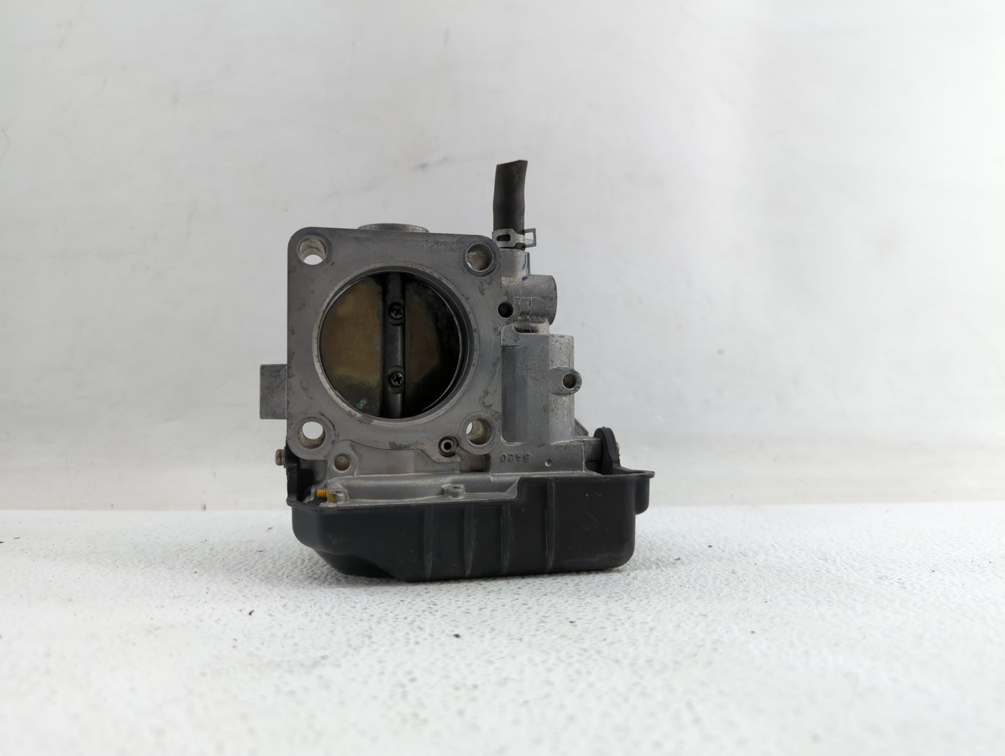 2013-2017 Honda Accord Throttle Body P/N:GMF4A Fits Fits 2013 2014 2015 2016 2017 2018 OEM Used Auto Parts - Oemusedautopart