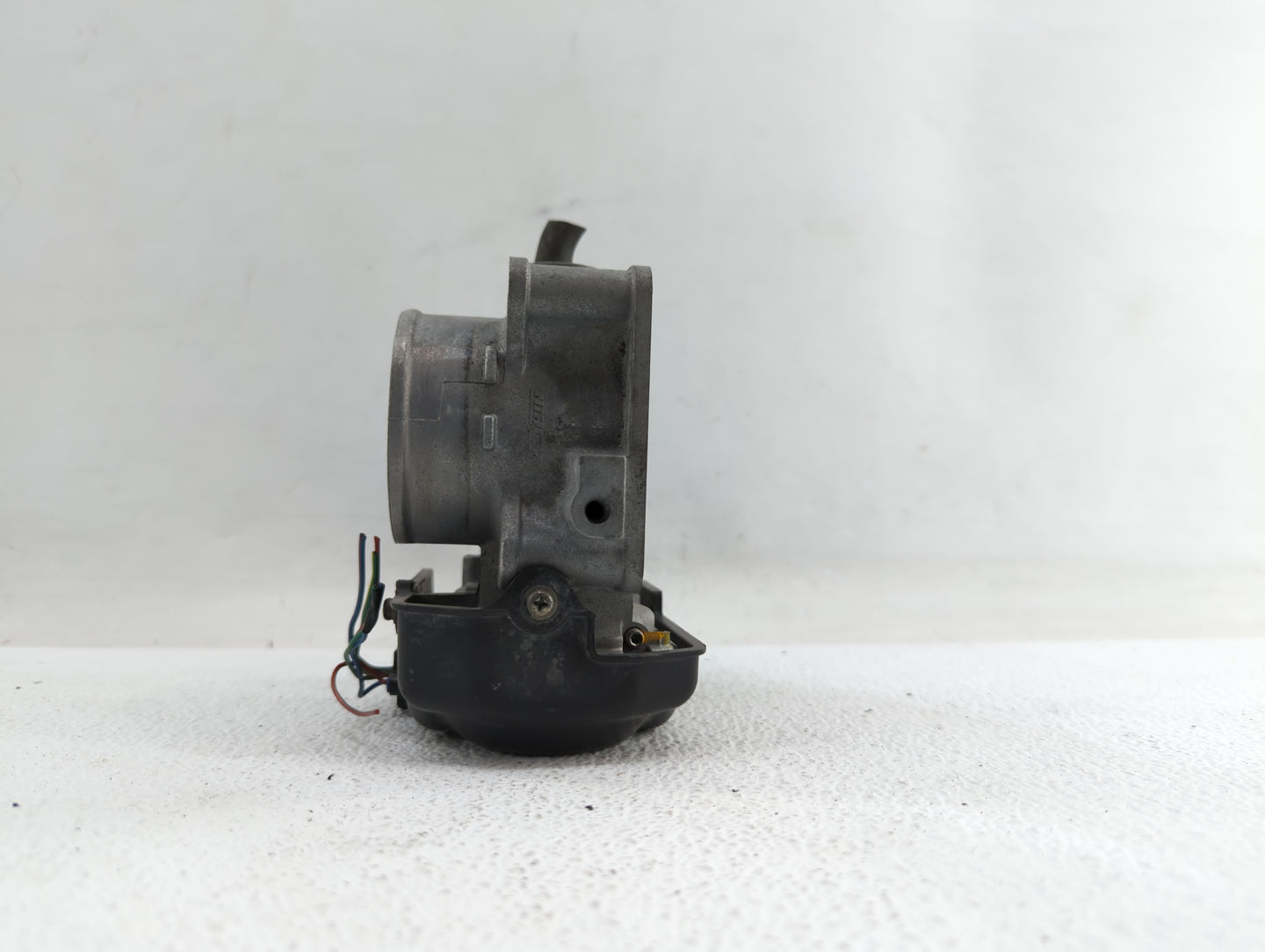 2013-2017 Honda Accord Throttle Body P/N:GMF4A Fits Fits 2013 2014 2015 2016 2017 2018 OEM Used Auto Parts - Oemusedautopart