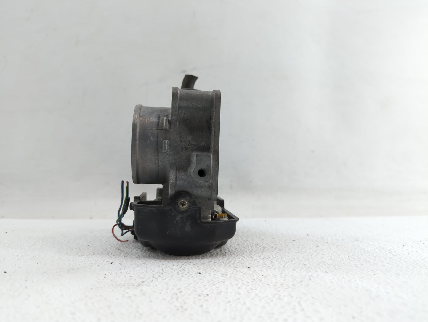 2013-2017 Honda Accord Throttle Body P/N:GMF4A Fits Fits 2013 2014 2015 2016 2017 2018 OEM Used Auto Parts - Oemusedautopart