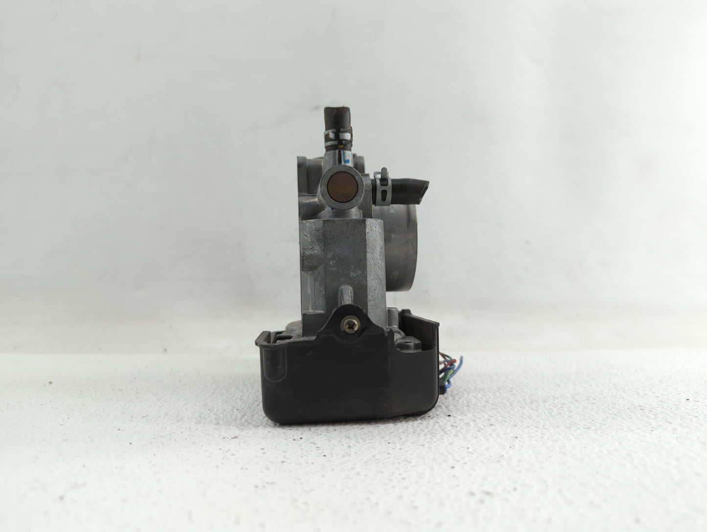 2013-2017 Honda Accord Throttle Body P/N:GMF4A Fits Fits 2013 2014 2015 2016 2017 2018 OEM Used Auto Parts - Oemusedautopart