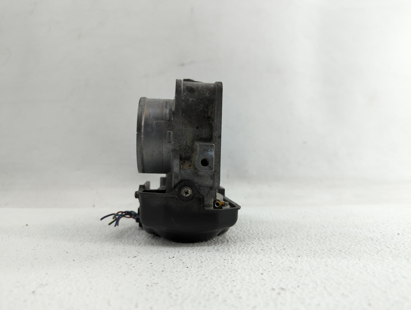 2013-2017 Honda Accord Throttle Body P/N:GMF4A Fits Fits 2013 2014 2015 2016 2017 2018 OEM Used Auto Parts - Oemusedautopart
