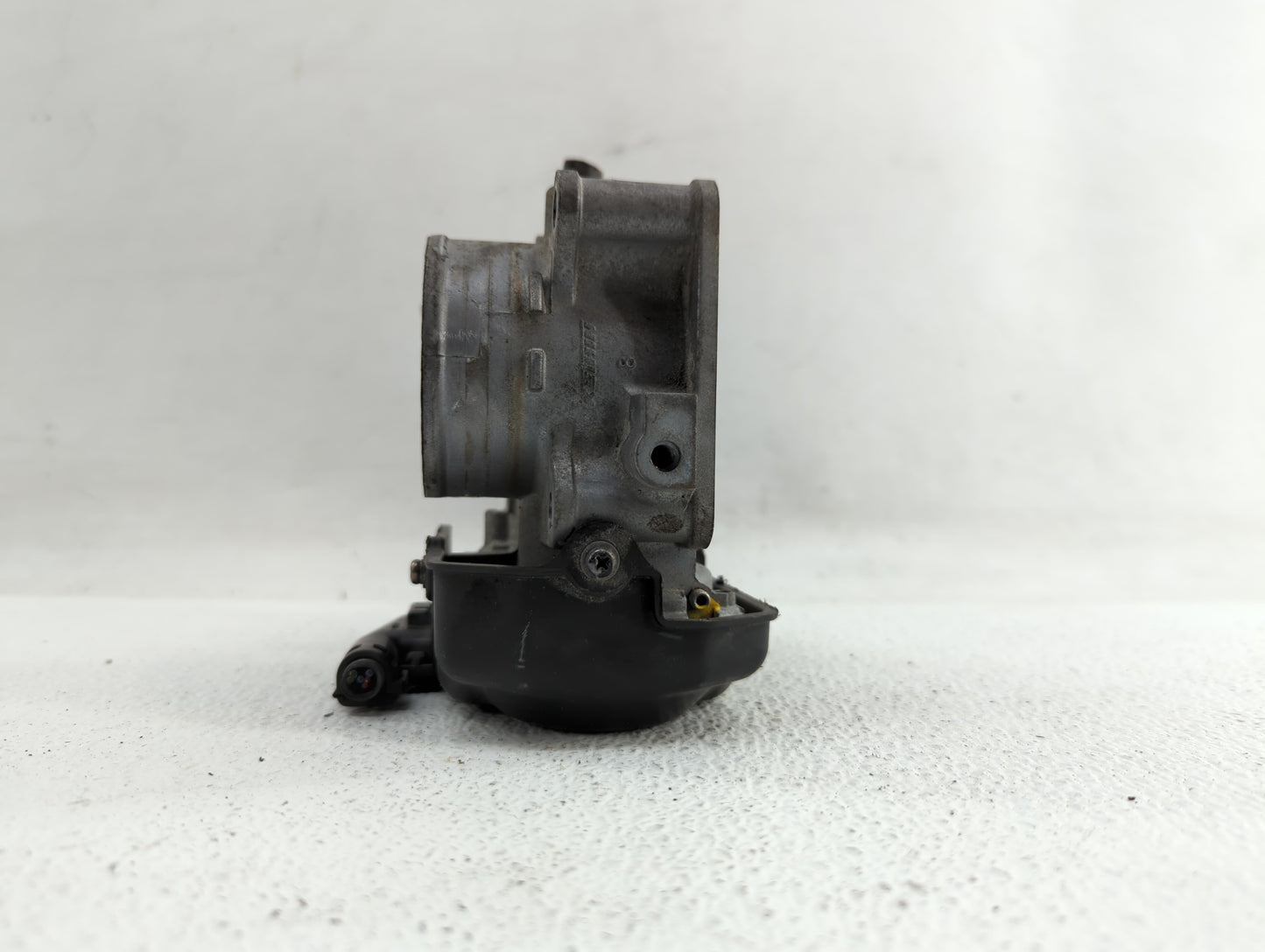 2013-2017 Honda Accord Throttle Body P/N:GMF4A Fits Fits 2013 2014 2015 2016 2017 2018 OEM Used Auto Parts - Oemusedautopart