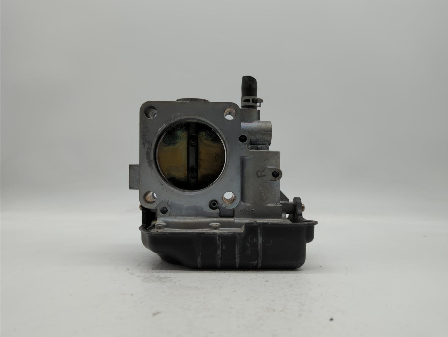 2013-2017 Honda Accord Throttle Body P/N:GMF4A Fits Fits 2013 2014 2015 2016 2017 2018 OEM Used Auto Parts - Oemusedautopart
