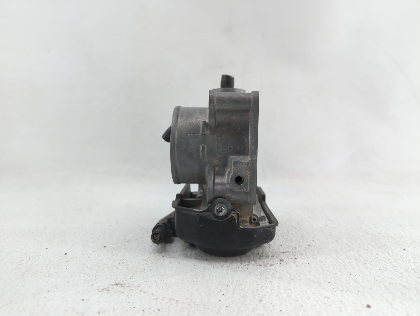 2013-2017 Honda Accord Throttle Body P/N:GMF4A Fits Fits 2013 2014 2015 2016 2017 2018 OEM Used Auto Parts - Oemusedautopart