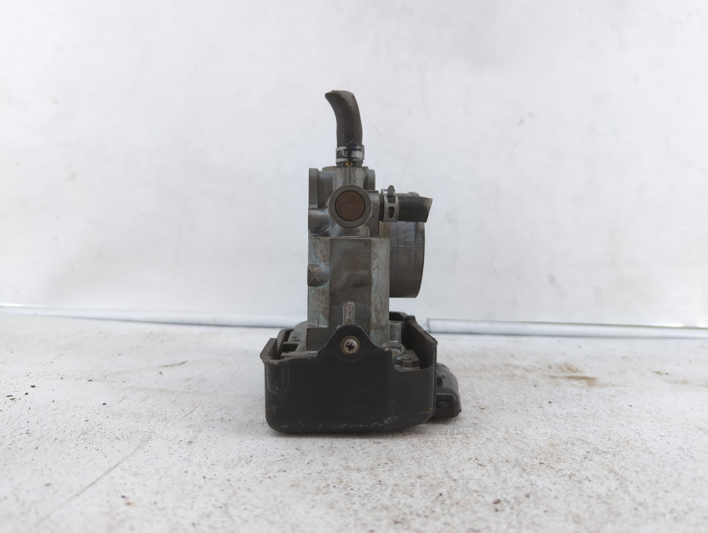 2013-2017 Honda Accord Throttle Body P/N:1430 11S17 GMF4A Fits Fits 2013 2014 2015 2016 2017 2018 OEM Used Auto Parts - Oemu
