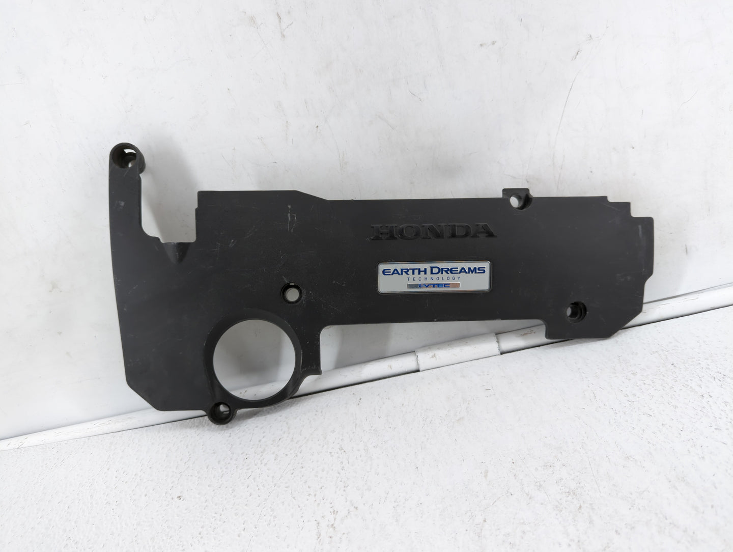 2017 Honda Accord Engine Cover - Oemusedautoparts1.com