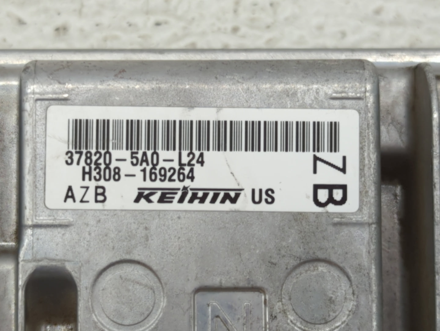 2016-2017 Honda Accord PCM Engine Control Computer ECU ECM PCU OEM P/N:37820-5A0-L22 37820-5A0-L23 Fits Fits 2016 2017 OEM U