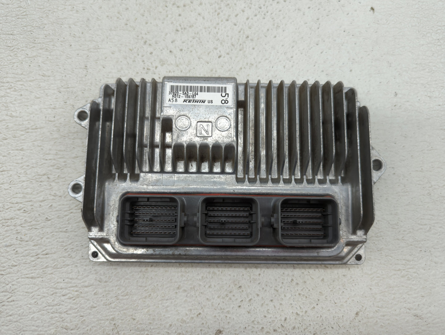 2016-2017 Honda Accord PCM Engine Control Computer ECU ECM PCU OEM P/N:37820-5A0-L63 37820-5A0-L64 Fits Fits 2016 2017 OEM U