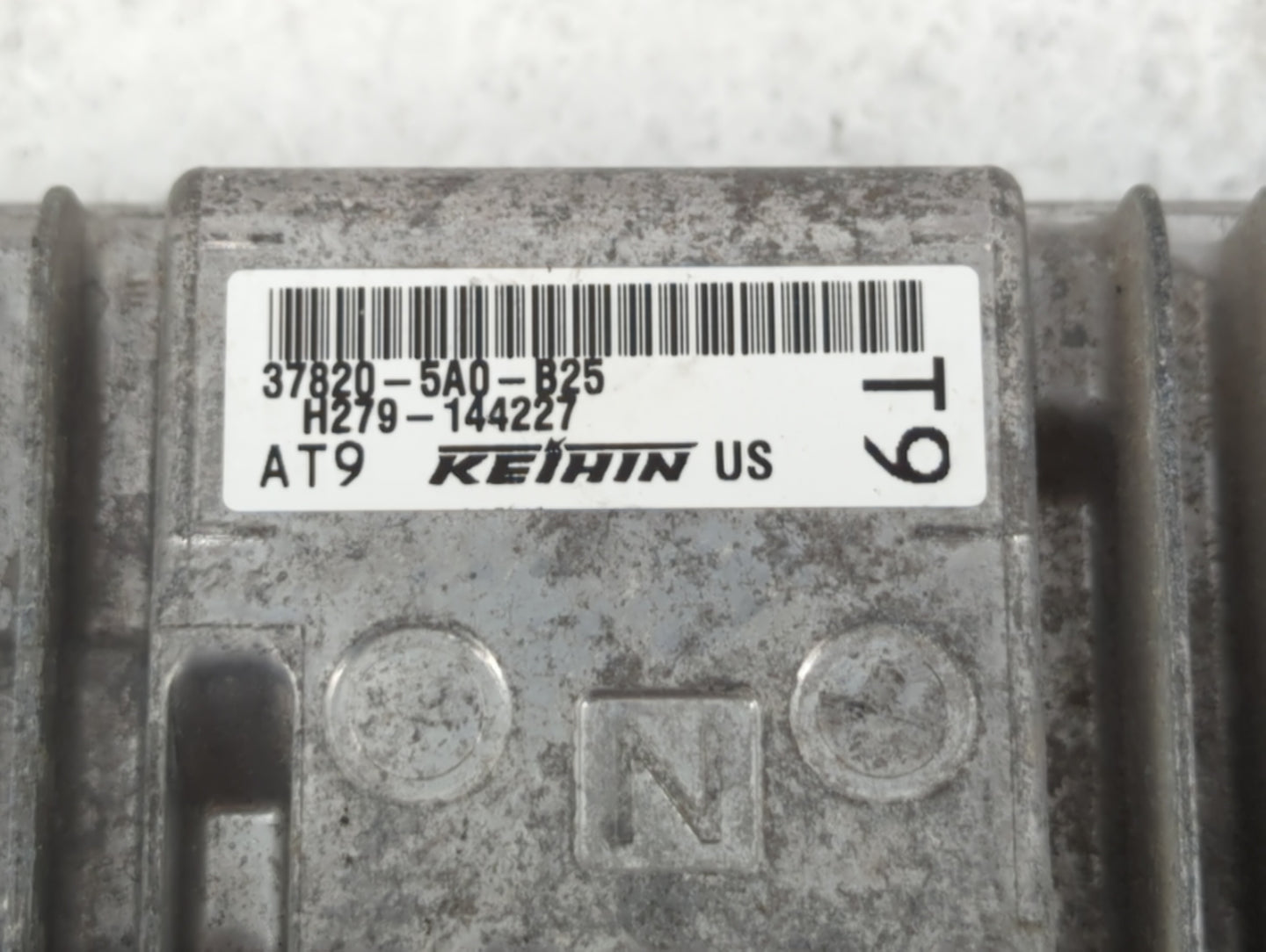2016-2017 Honda Accord PCM Engine Control Computer ECU ECM PCU OEM P/N:37820-5A0-B25 37820-5A0-L64 Fits Fits 2016 2017 OEM U