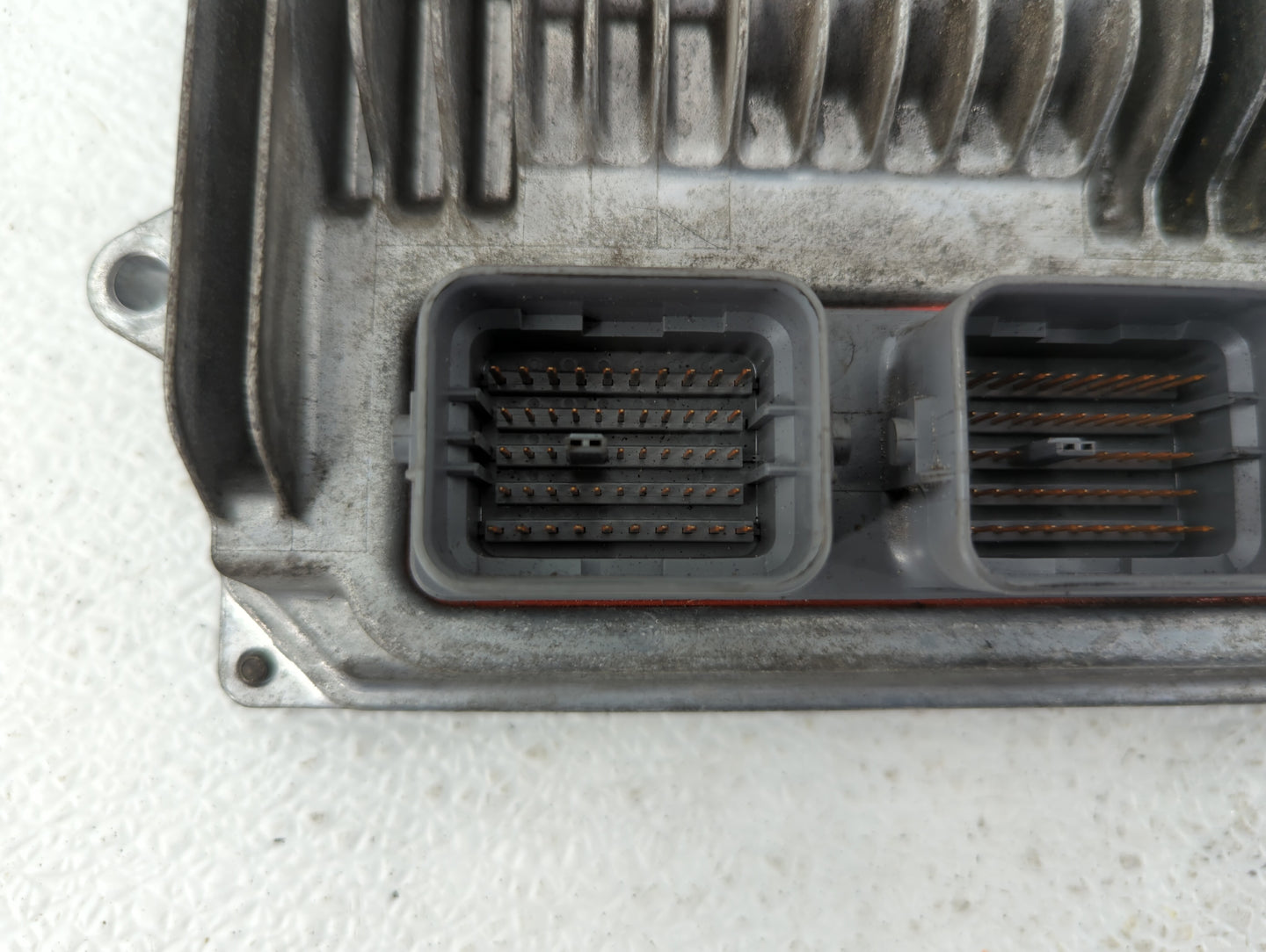 2016-2017 Honda Accord PCM Engine Control Computer ECU ECM PCU OEM P/N:37820-5A0-B23 37820-5A0-B24 Fits Fits 2016 2017 OEM U
