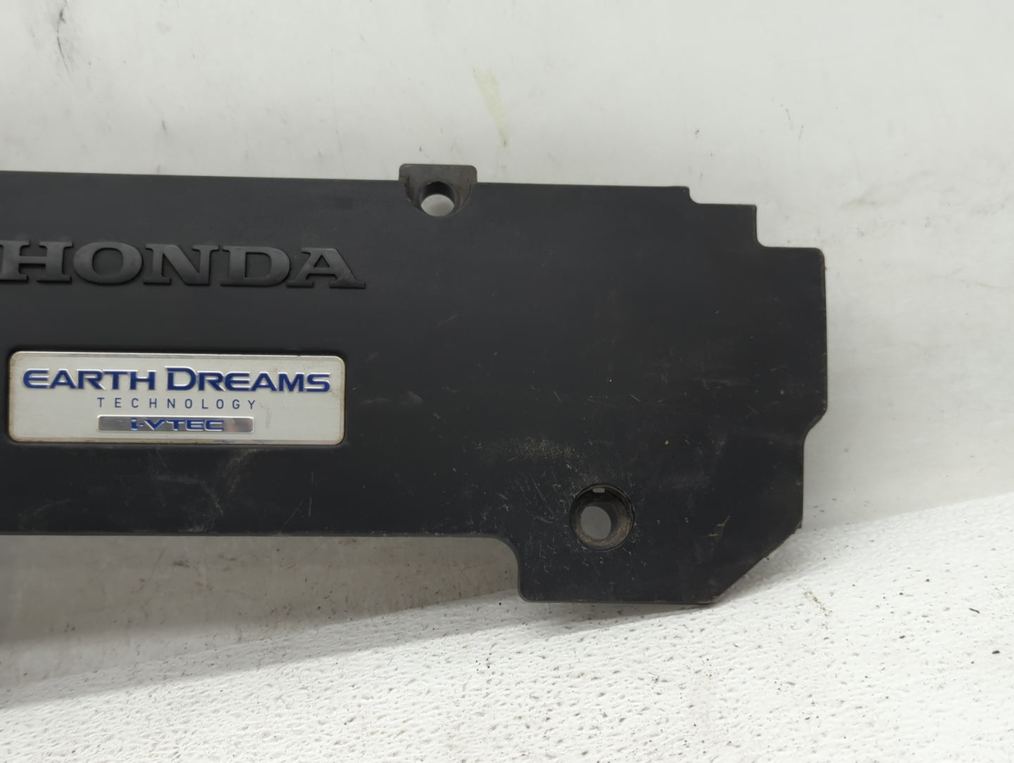 2017 Honda Accord Engine Cover - Oemusedautoparts1.com